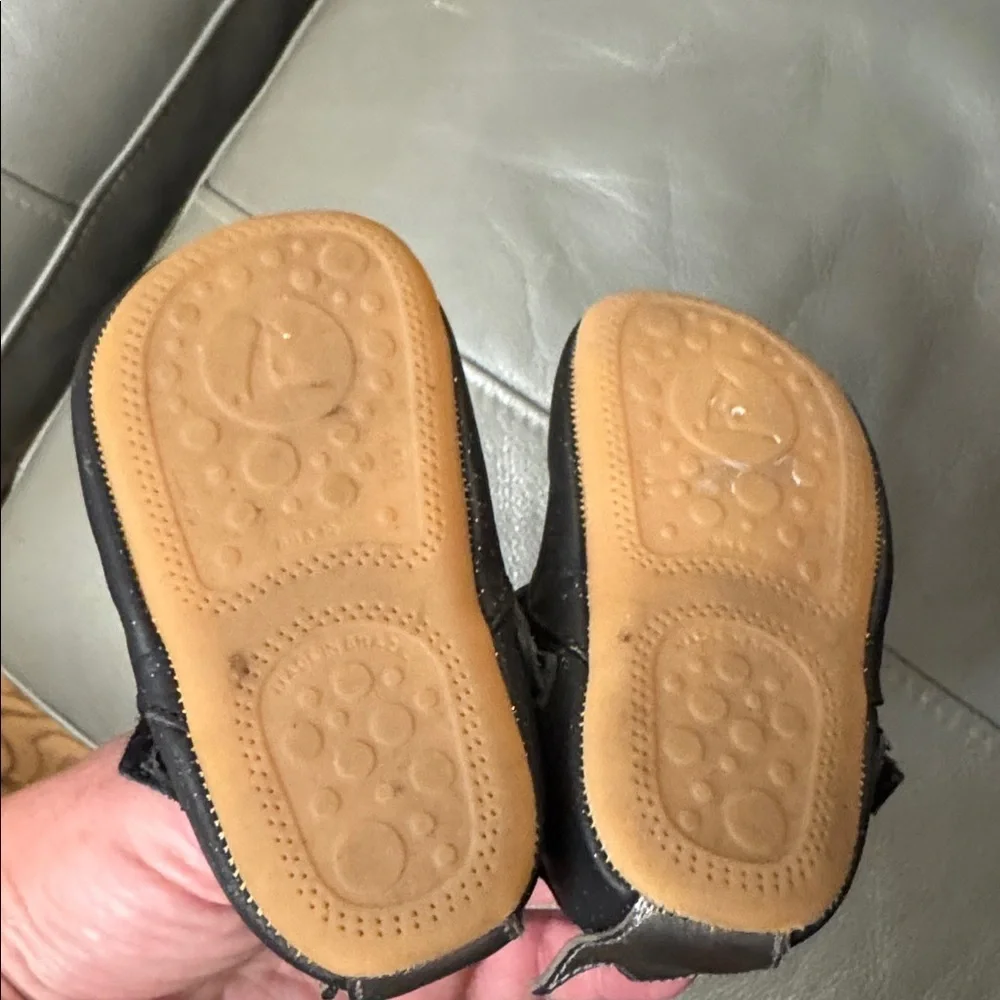 Tip Toey Joey these stylish